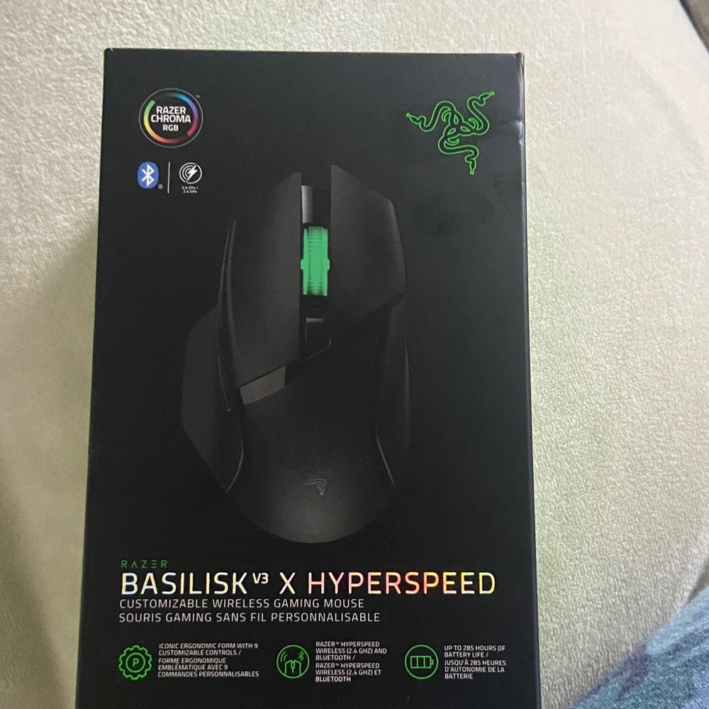 Razer Basilisk V3 X Hyperspeed Wireless Gaming Mouse - Black with Green Scroll